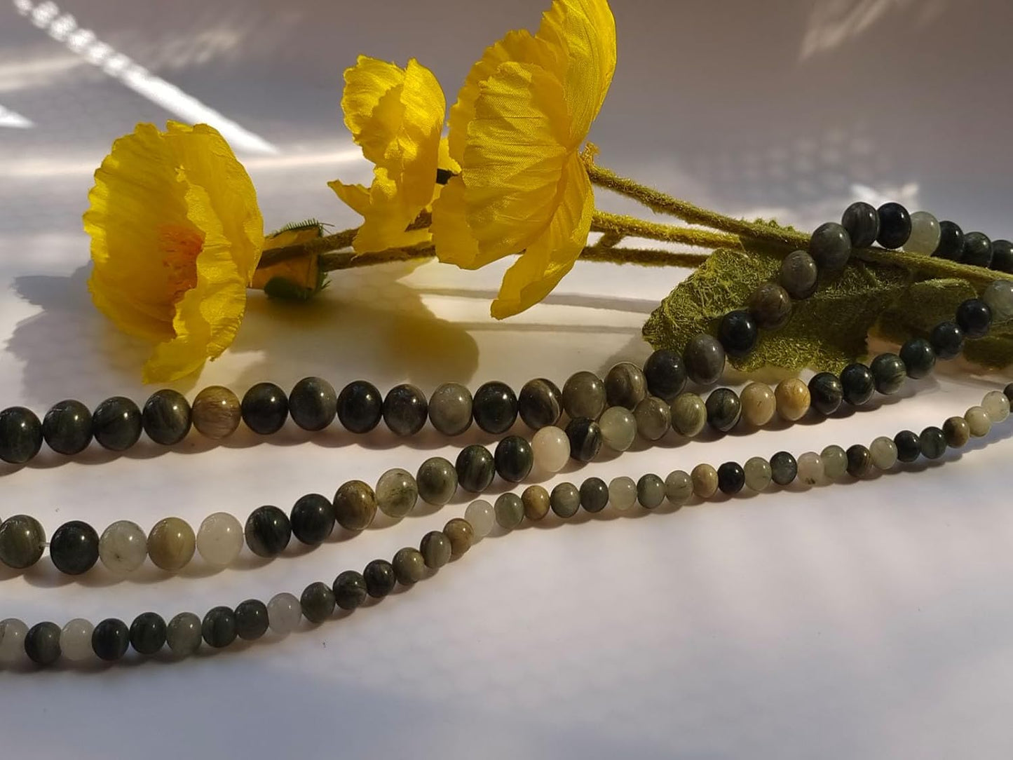 Stone Beads 10mm 60pcs Green Grass Jade Beads Round Loose Gemstones Beads for Bracelet Necklace Jewelry Making (10mm, 61013 Green Grass Jade)