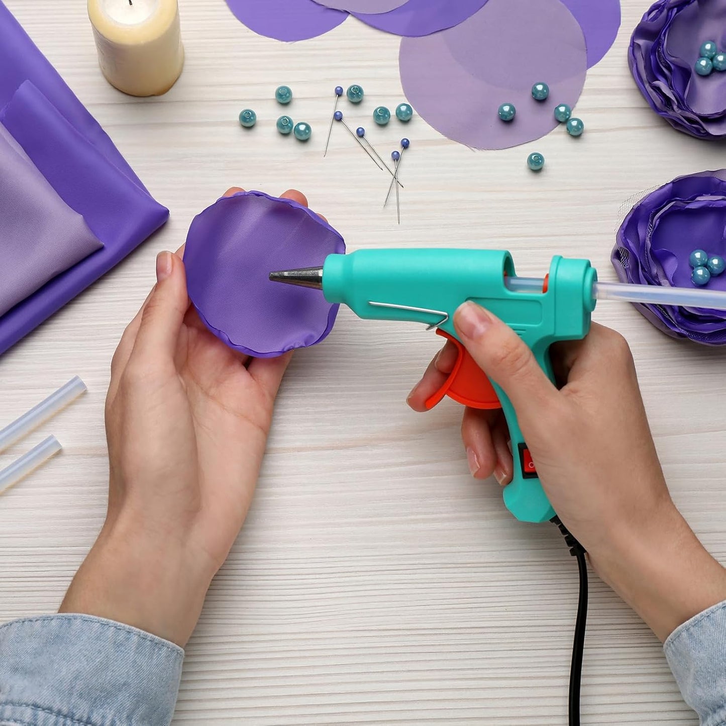 uxcell 20pcs Hot Glue Sticks for Glue Gun 11mm/0.43-inch x 4-inch Mini Hot Melt Adhesive Glue Stick Glitter White