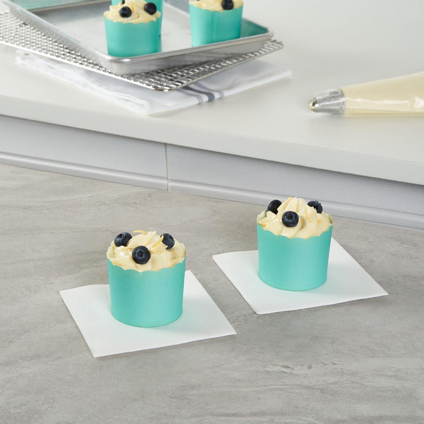 Panificio 6 Ounce Cupcake Wrappers, 200 Scalloped Baking Cups - Oven-Ready, Greaseproof, Turquoise Paper Cupcake Liners, Disposable, For Birthdays, Baby Showers, Or Weddings - Restaurantware