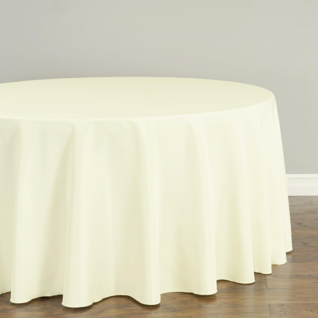 LTC LINENS 10 Pack 108 Inch Round Tablecloths Ivory - Bulk for 48 Inch Round Table Floor Length - Wrinkle Resistant Polyester Fabric Cloth for Wedding