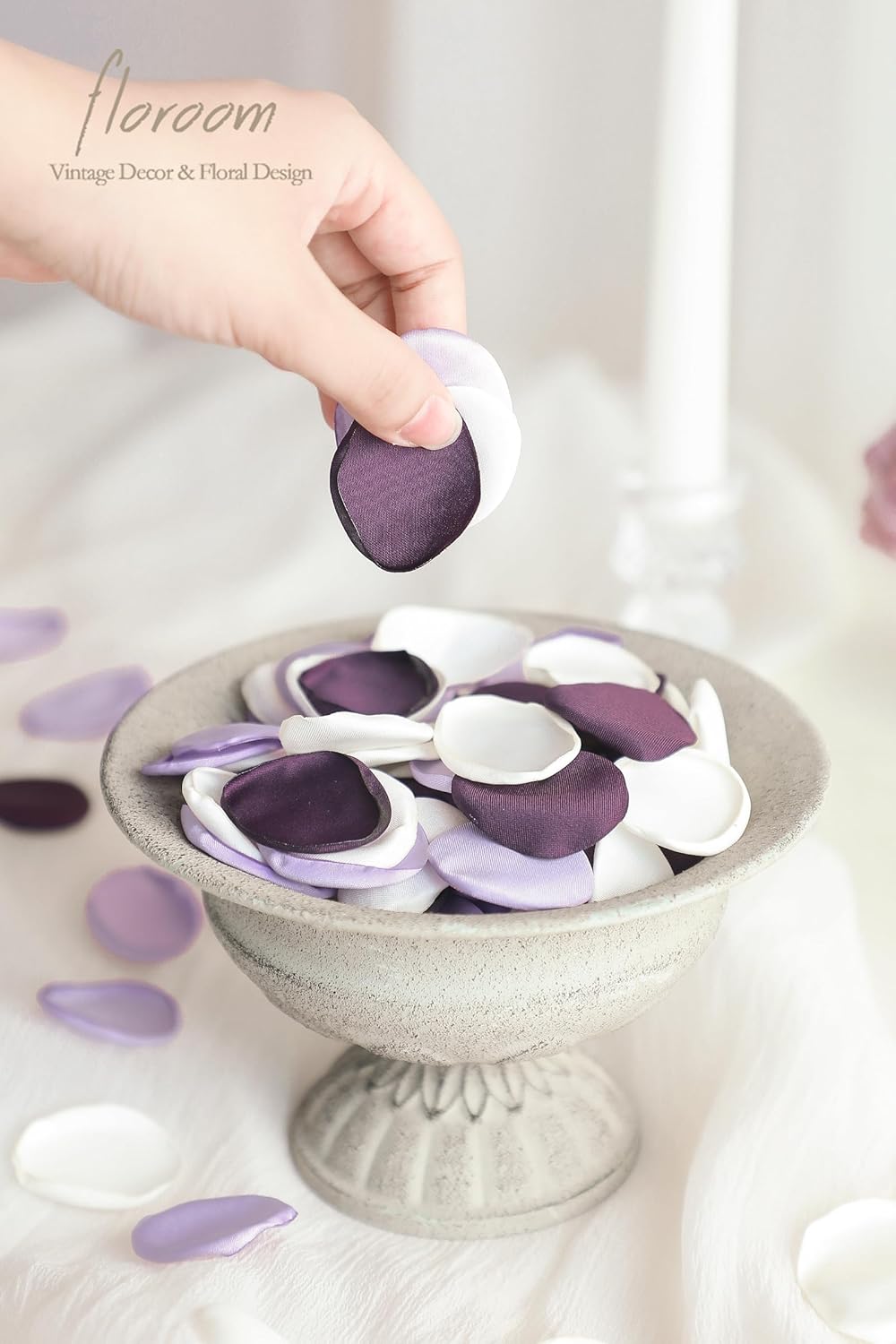Floroom 300pcs Rose Petals Lilac Plum Faux Silk Flower Petals for Wedding Flower Girl Basket Aisle Scatter Dinner Table Centerpieces Party Confetti Bridal Shower Romantic Night Decoration