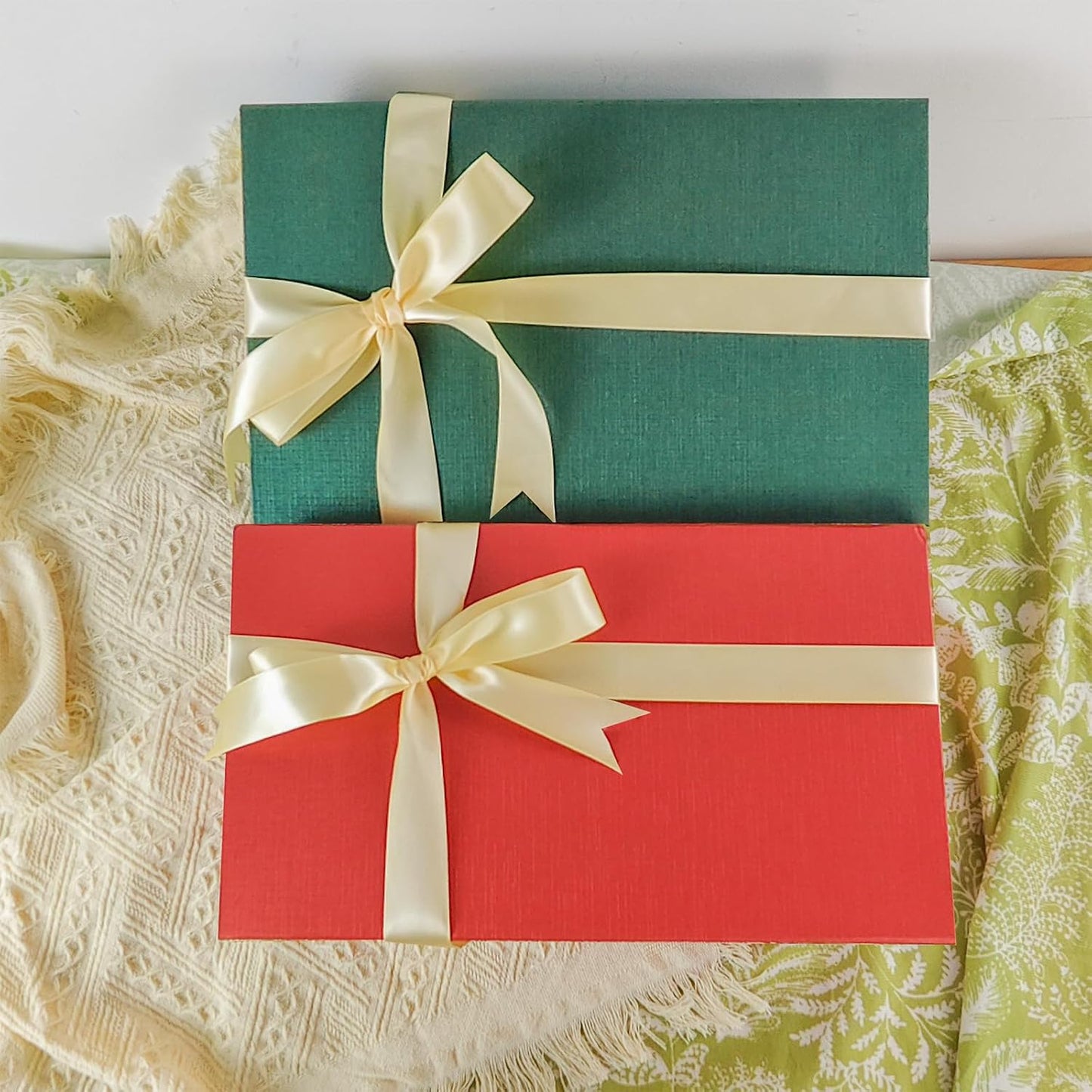 Rinrda Large Green Gift Box,13.75"x9"x4.5", Gift Boxes with Magnetic Lids for Presents Closure Gift Packing for Birthday,Christmas, Halloween,Wedding,Bridal Gifts,Mother's Day Gift Packging