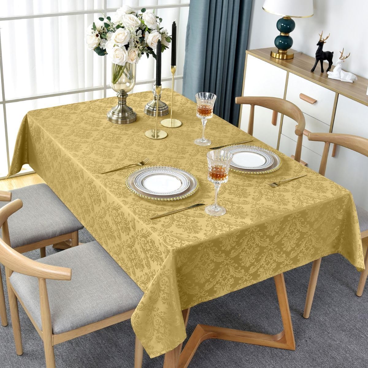 SASTYBALE Rectangle Jacquard Tablecloth - 60 x 84 Inch Spill Proof Wrinkle Resistant Damask Table Cloth, Soft Polyester Oblong Table Cover for Kitchen Parties Farmhouse, Gold