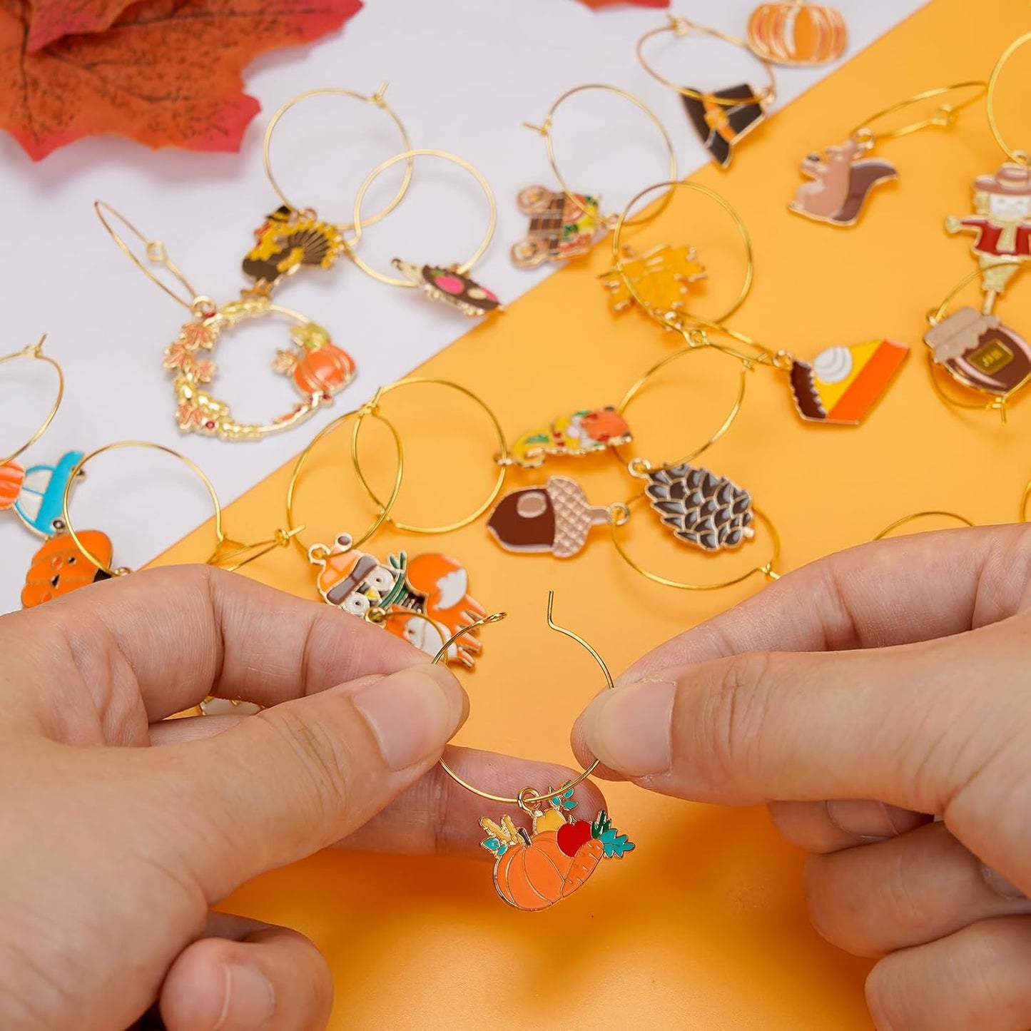 30PCS Wine Glass Charms Identification Markers for Stem Glasses, Wine Tasting Party Favors Holiday Decorations