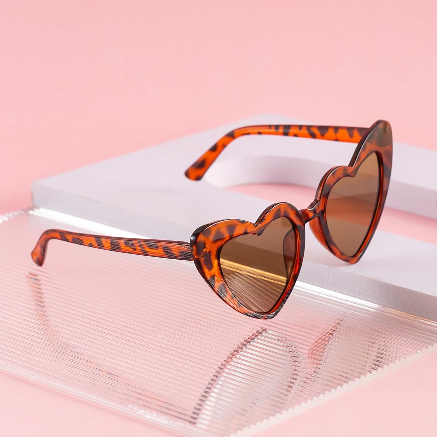 Bachelorette Party Favor Sunglasses 6 Pack,Retro Cat Eye Heart Sunglasses for Women,Bridesmaid Proposal Gifts