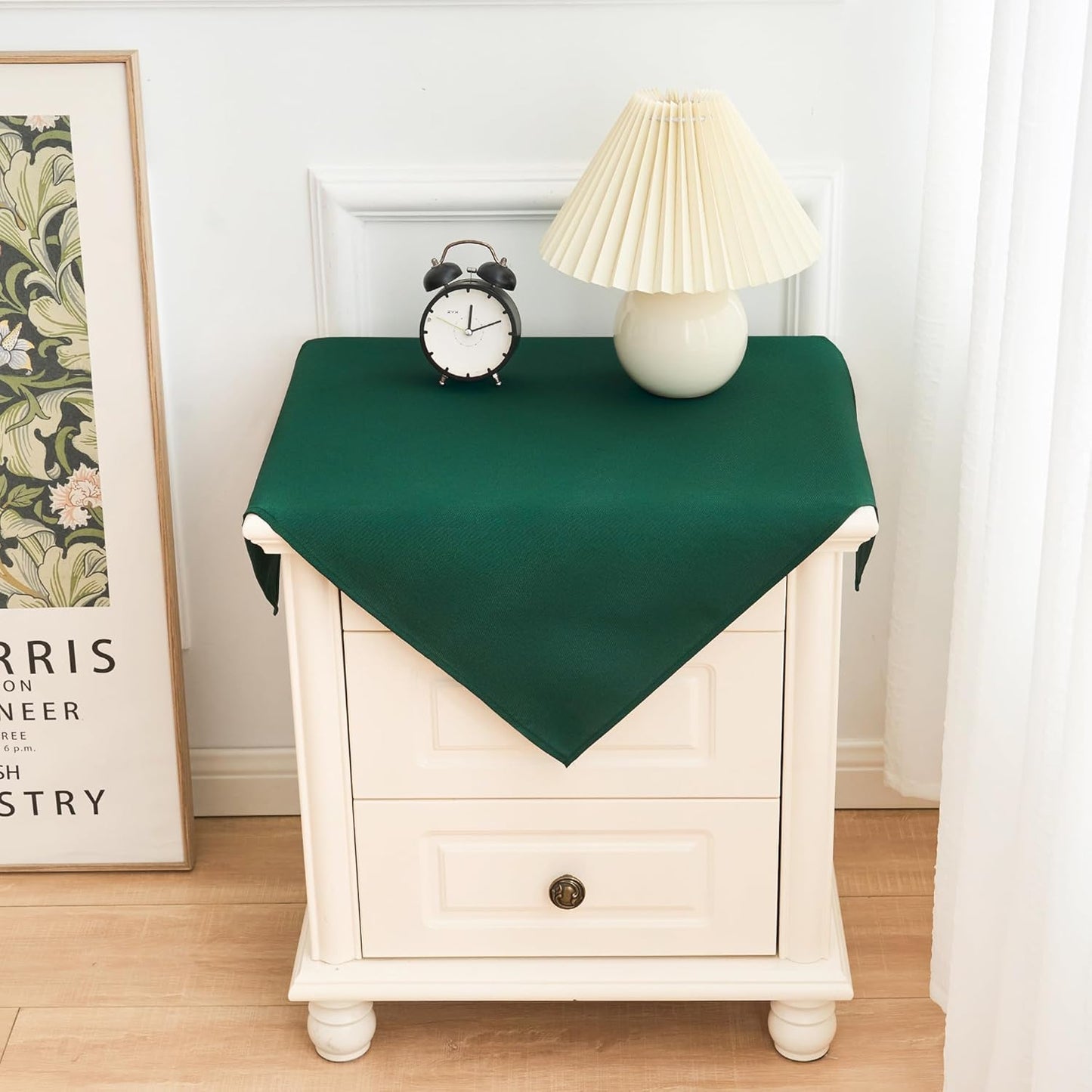 2 Pack Small Square Table Cloth 24X24 Inch Green Tablecloth Washable Polyester Solid Table Cover for Night Stand End Table Side Table Outdoor Indoor