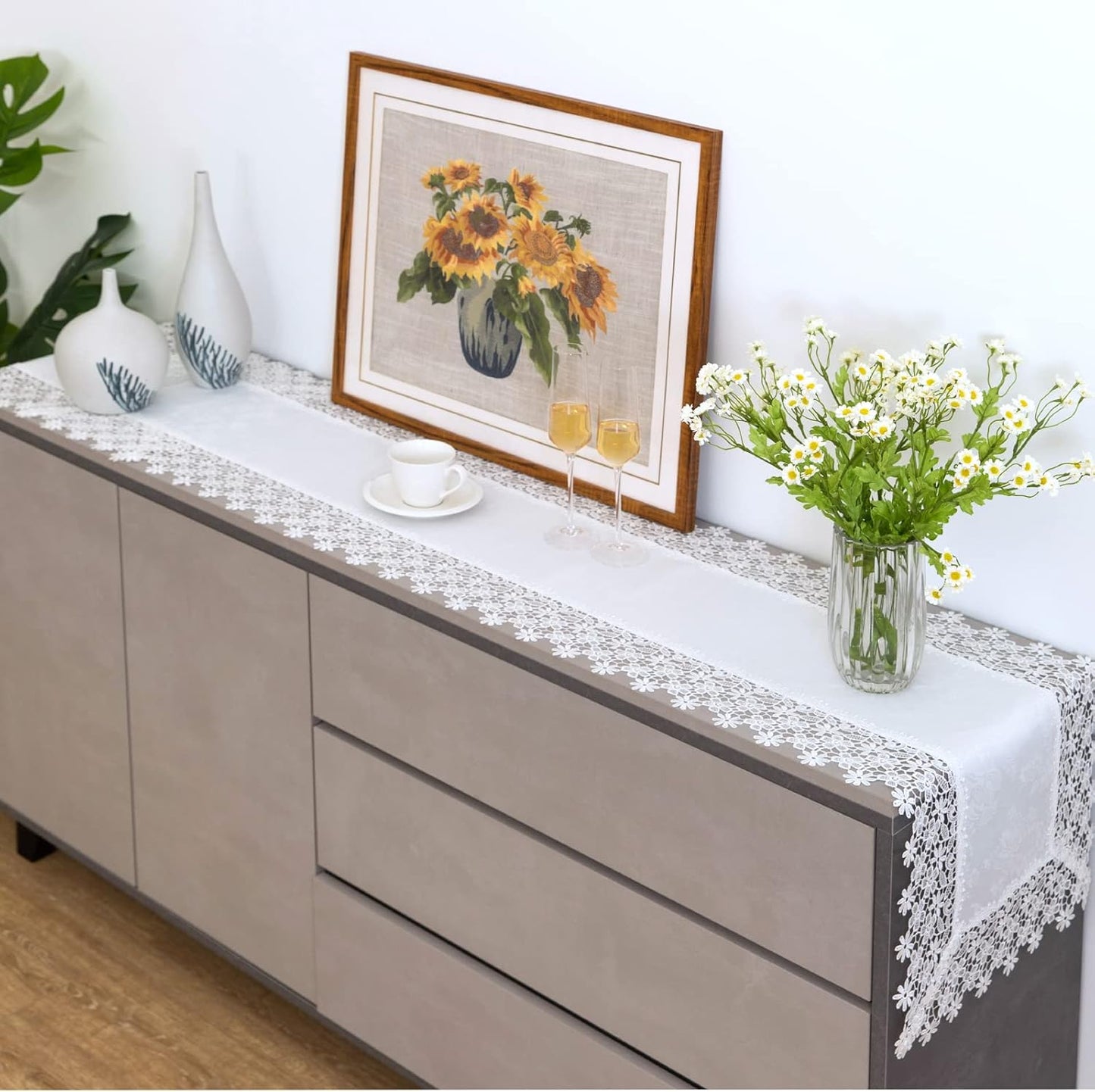 White lace Premium Rectangle Farmhouse Table Runner Waterproof OilProof SpillProof AntiShrink Soft Wrinkle Resistant Decorative Fabric Table Cover Kitchen Dinning Party Wedding Banquet