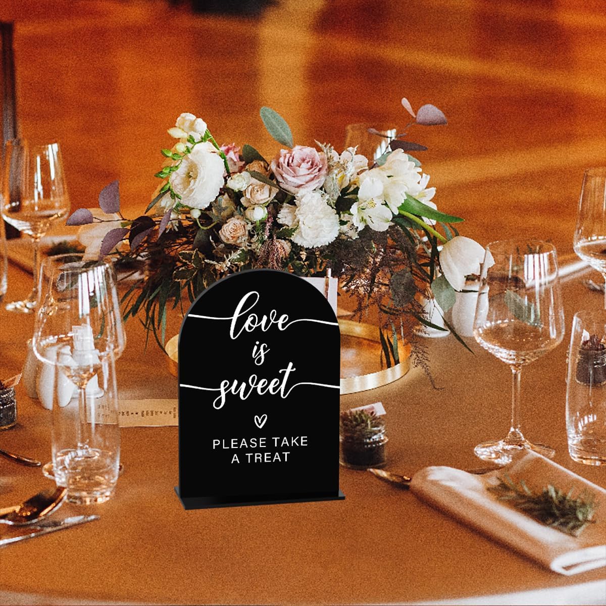 Acrylic Wedding Sign Love is Sweet Sign for Wedding Wedding Signs for Ceremony Modern Calligraphy Arch Acrylic Table Top Sign for Wedding Reception and Event Party Table(black）