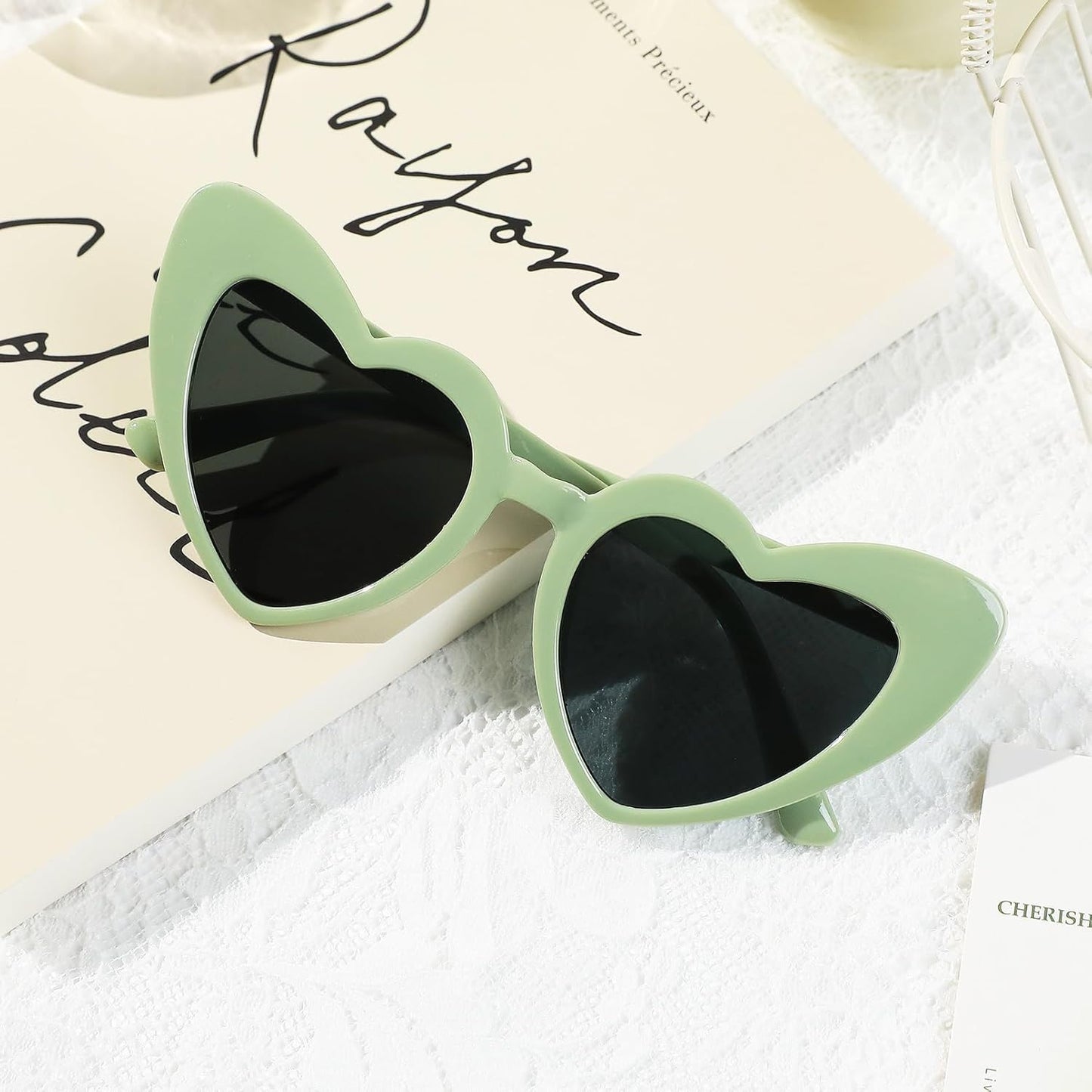 YOGFIT Heart Sunglasses for Women Fashion Classic Love Eye Protection Sunglasses Vintage Cute Heart Sunglasses