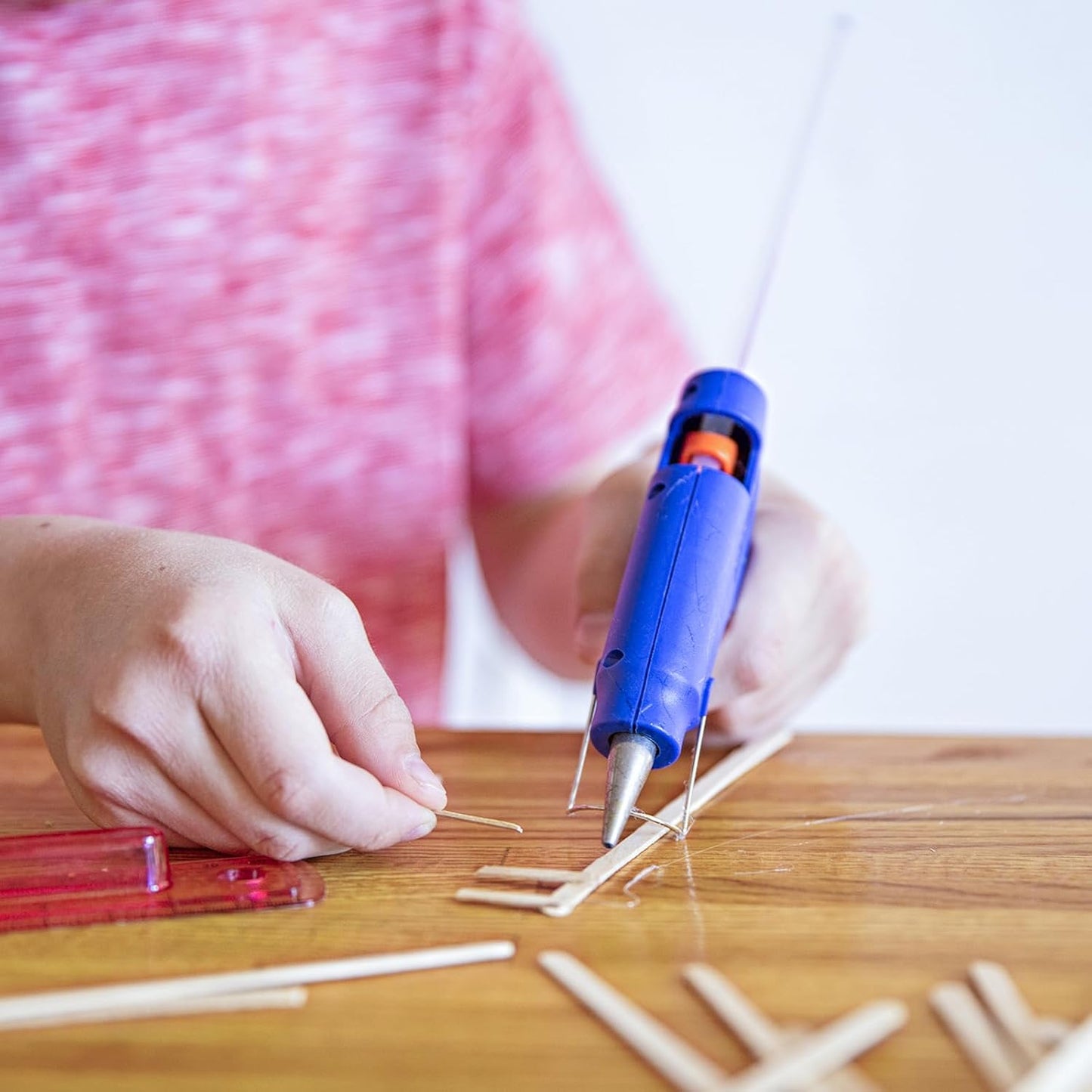 uxcell 20pcs Hot Glue Sticks for Glue Gun 7mm/0.27-inch x 8-inch Mini Hot Melt Adhesive Glue Stick Light Pink