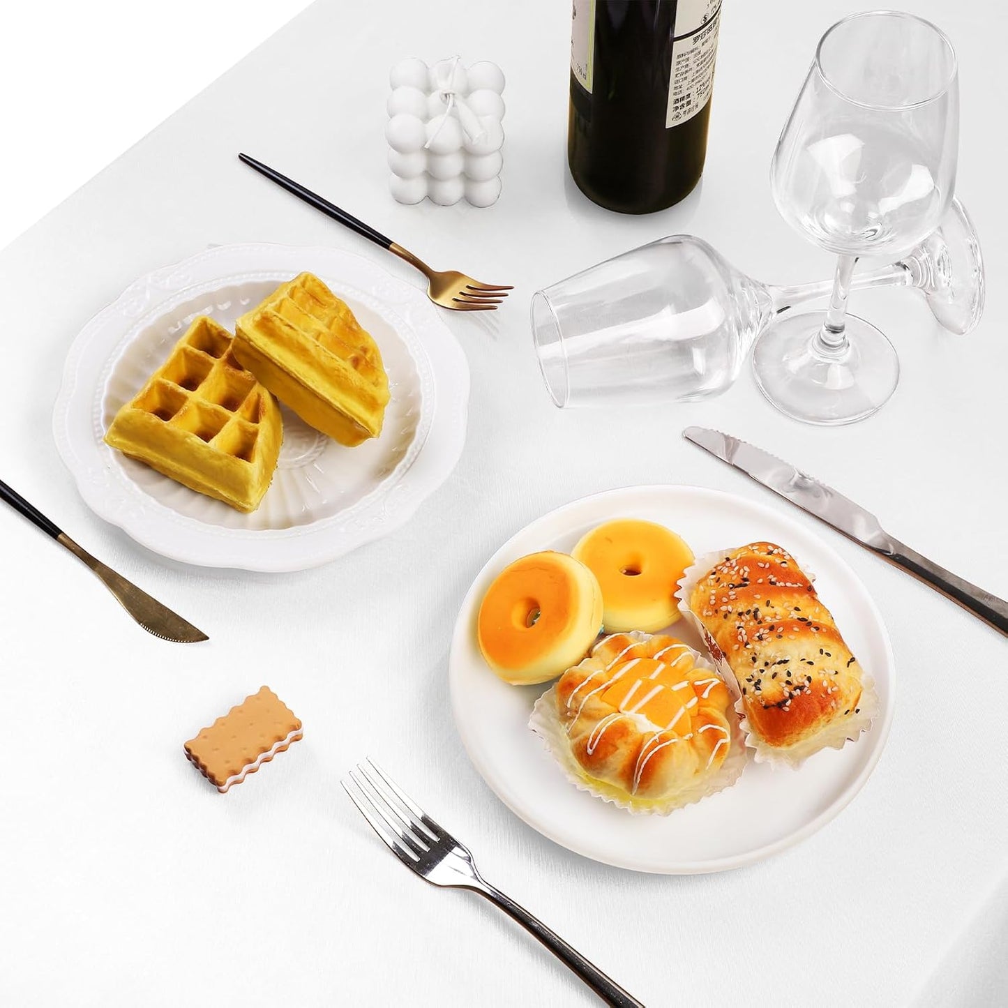 TURSTIN 1 Pack White Satin Tablecloth 102 x 58 Inch Overlay Satin Table Cover Rectangle Bright Silk Tablecloth Smooth Fabric Table Decoration for Wedding Banquet Party Events