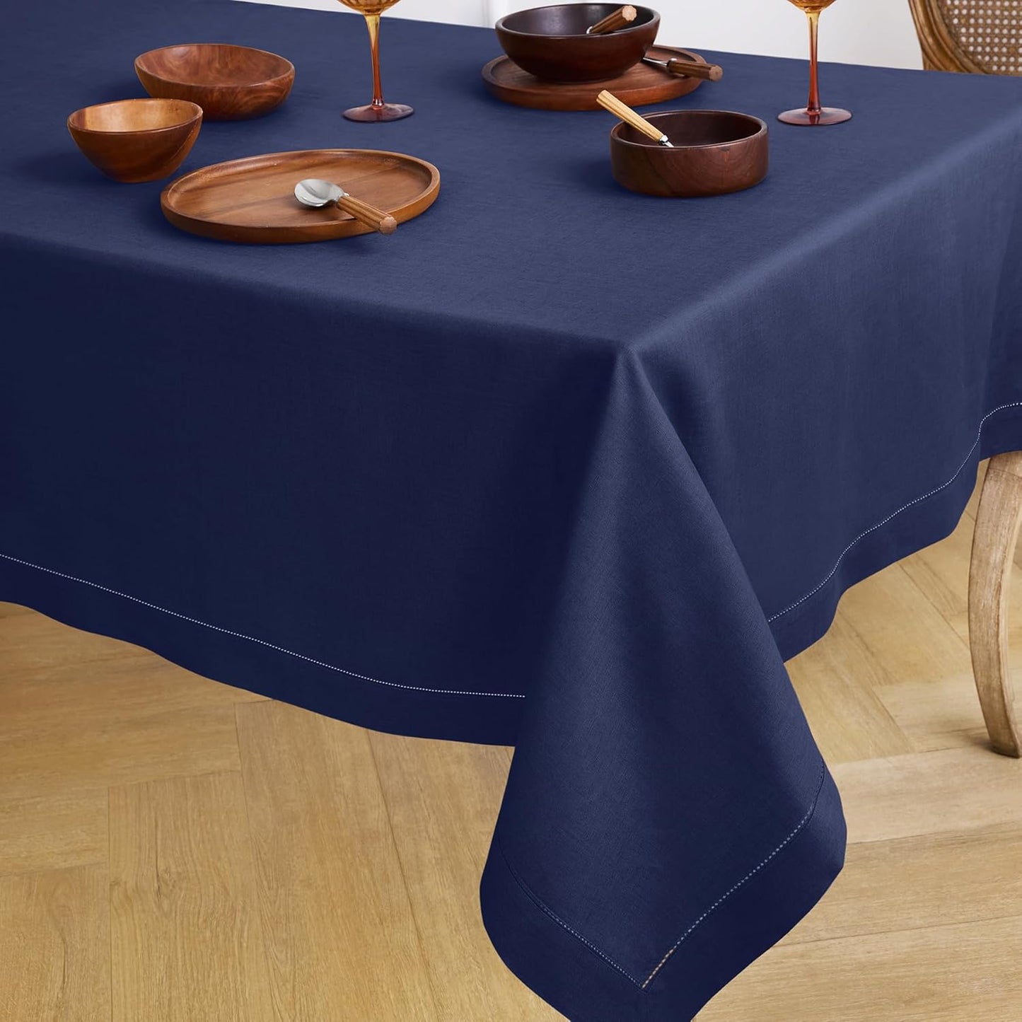 Solino Home Linen Tablecloth 60 x 108 Inch - Classic Hemstitch 100% Pure Linen Navy Blue Table Cloth for Rectangle Tables - Machine Washable Tablecloth for Fall, Thanksgiving, Christmas, Holiday