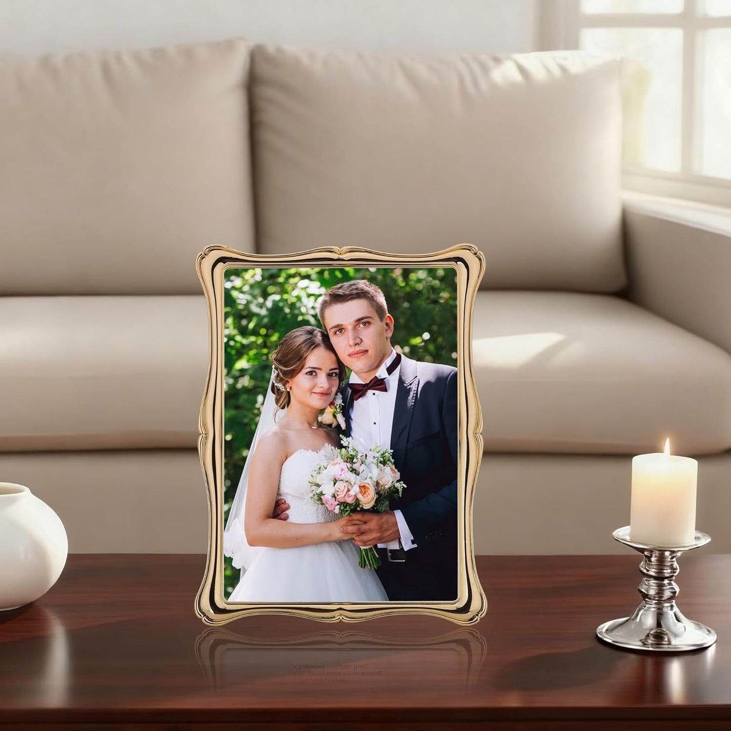 5 x 7'' Premium Alloy Gold Photo Frame - Luxury Display Hi End Décor Picture Frames 7 x 5'' with Velvet Backing,Hi End Décor Metal Frames