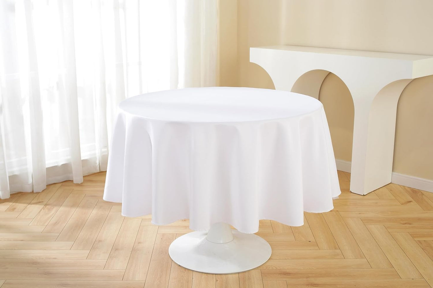 Craft And Party Round Tablecloth, 90 Inch White Tablecloth, Polyester Fabric Washable Table Cloth for Home, Party, Wedding or Restaurant Use.