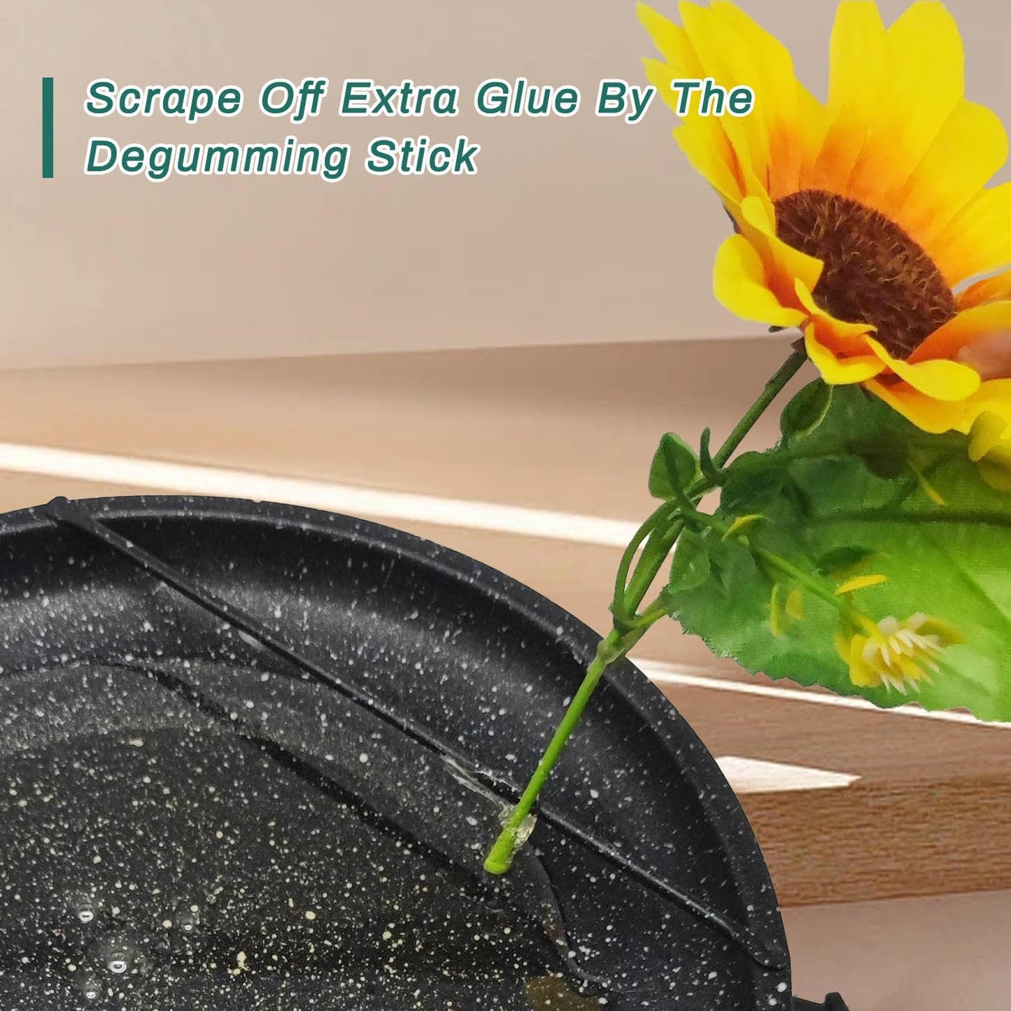 Floral Glue Pot Skillet for Crafts, Temperature Control Gage 212°F-392°F, 8.25in Diameter, Melting Pot for Glue Sticks Pellets and Beads with Degumming Stick