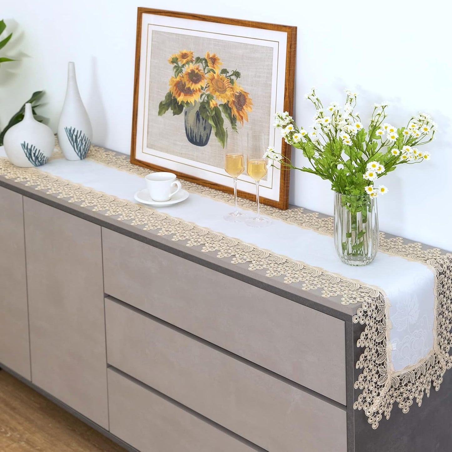 Beige lace Premium Rectangle Farmhouse Table Runner Waterproof OilProof SpillProof AntiShrink Soft Wrinkle Resistant Decorative Fabric Table Cover Kitchen Dinning Party Wedding Banquet