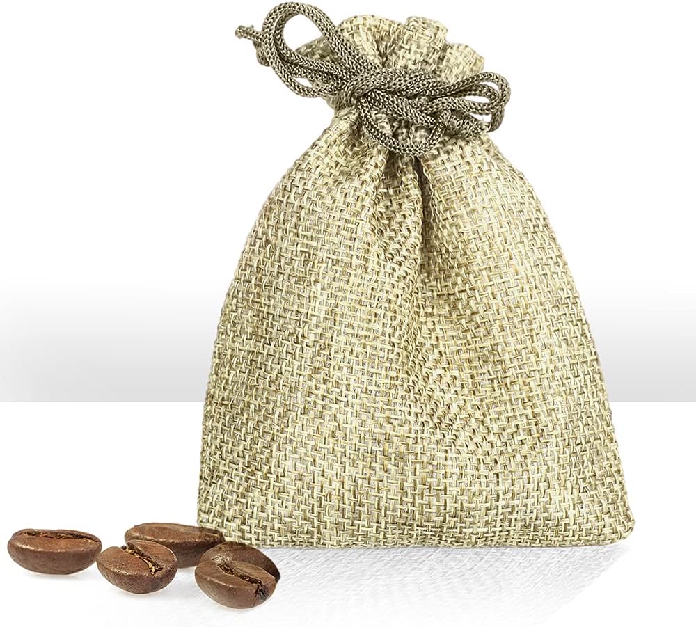 LYSXP 50PCS Burlap Bags with Drawstring，3x4 Inch Cream color Drawstring Gift Bag Jewelry Pouches for Wedding Party Favors, DIY Craft