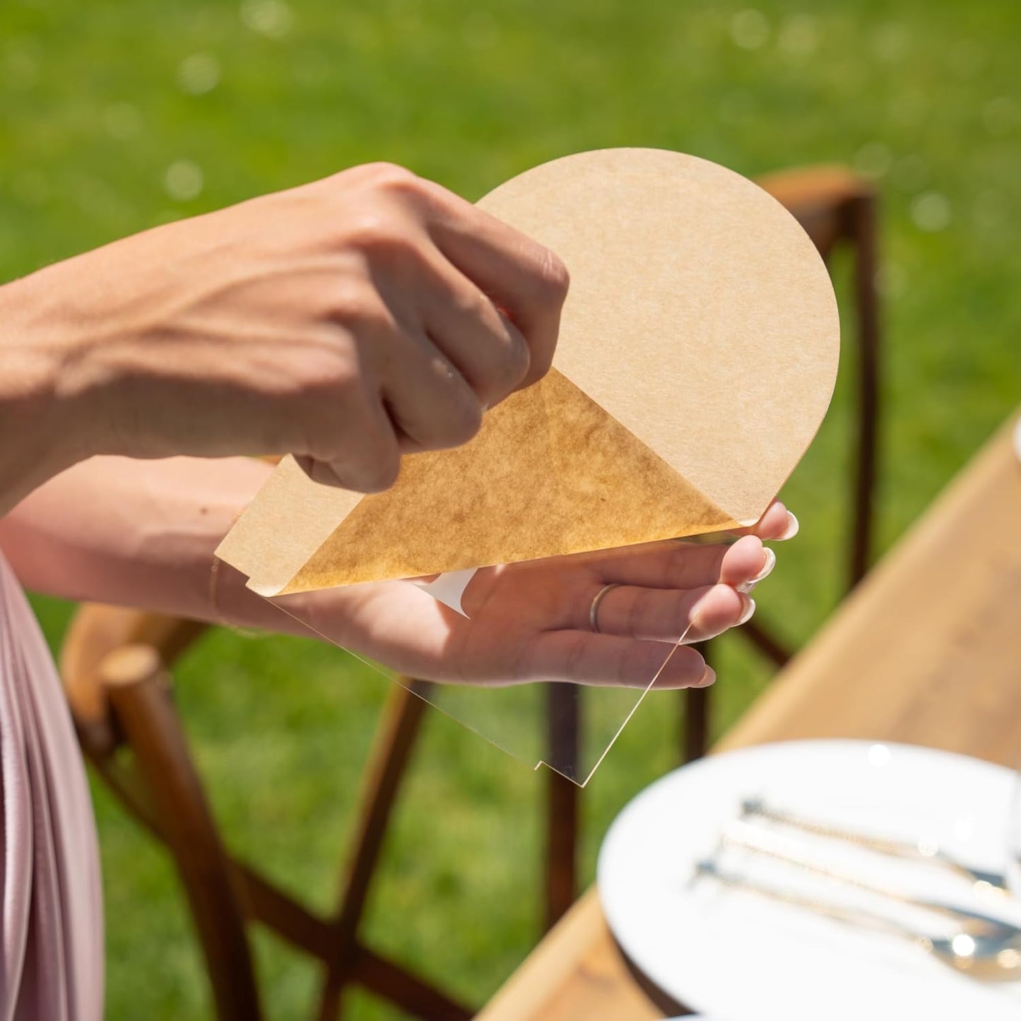 Clear Arch Acrylic Table Numbers for Wedding Reception - 5" x 7" White Font Centerpiece Set with Holder Stands & Head Table Sign - Anniversary, Event, Party, Wedding set 1-20