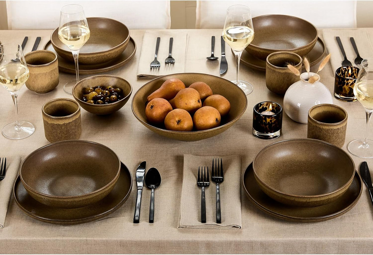 Solino Home Linen Natural Tablecloth 60 x 102 Inch - 100% Pure Linen Rectangular Tablecloth - Machine Washable Table Cloth for Fall, Autumn, Thanksgiving, Christmas, Holiday - Fete