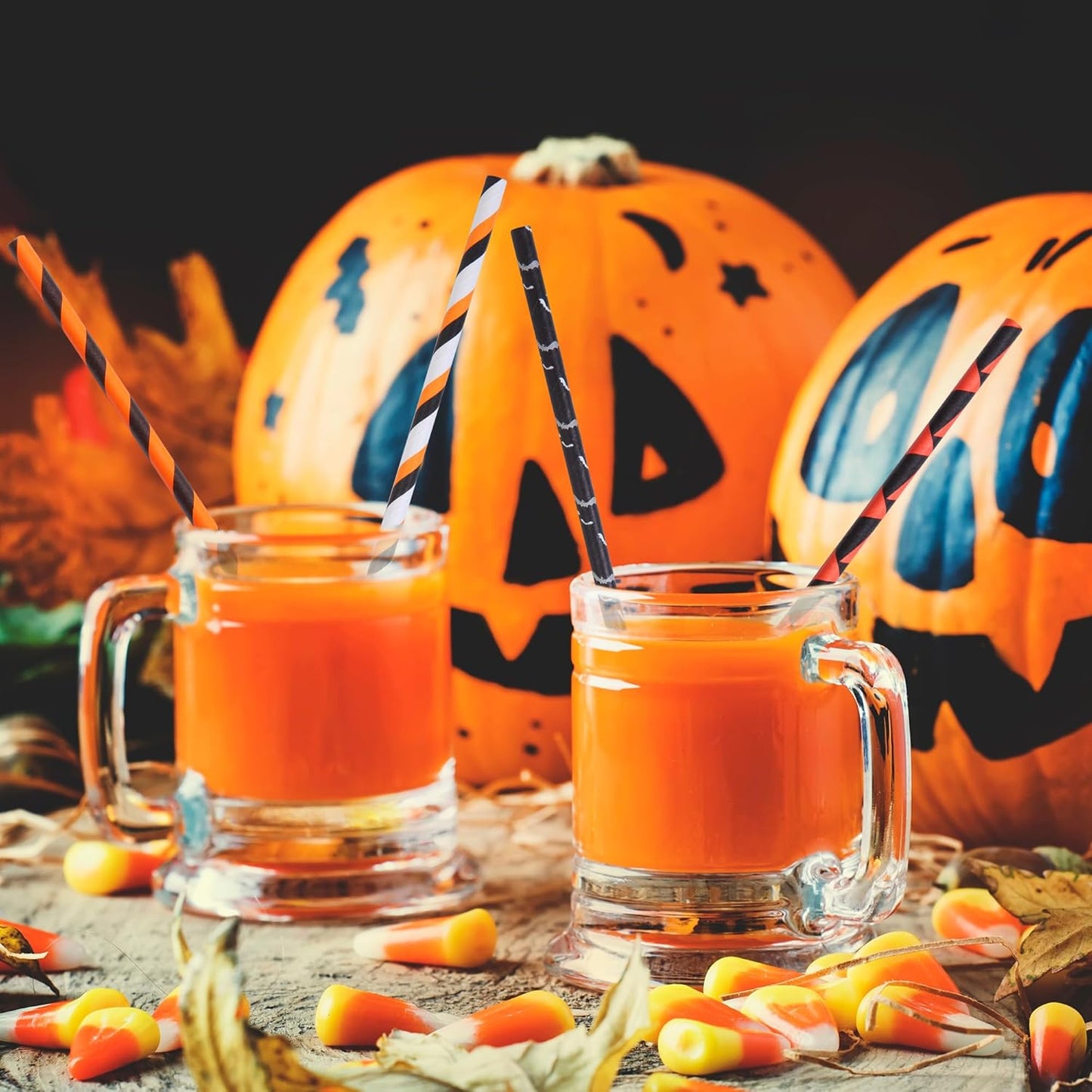 Cooraby 200 Pieces Halloween Paper Straws Pumpkin Bat Spider Web Pattern Straws Black Orange Biodegradable Paper Drinking Straws for Halloween Party Favors, 8 Styles