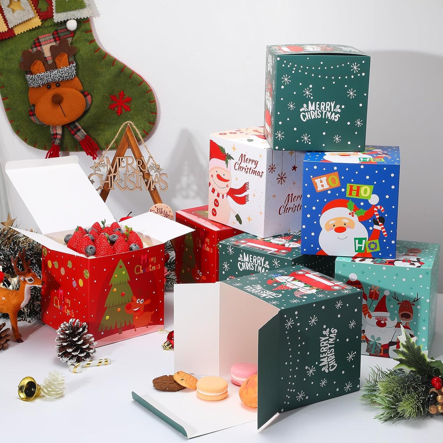 COTOPHER 20 Pcs Christmas Gift Boxes, 6" x 6" x 6" Xmas Candy Boxes for Gift Giving, Paper Treat Ornament Gift Box Decorative Christmas Goodie Box for School Home Holiday Party Favors Supplies