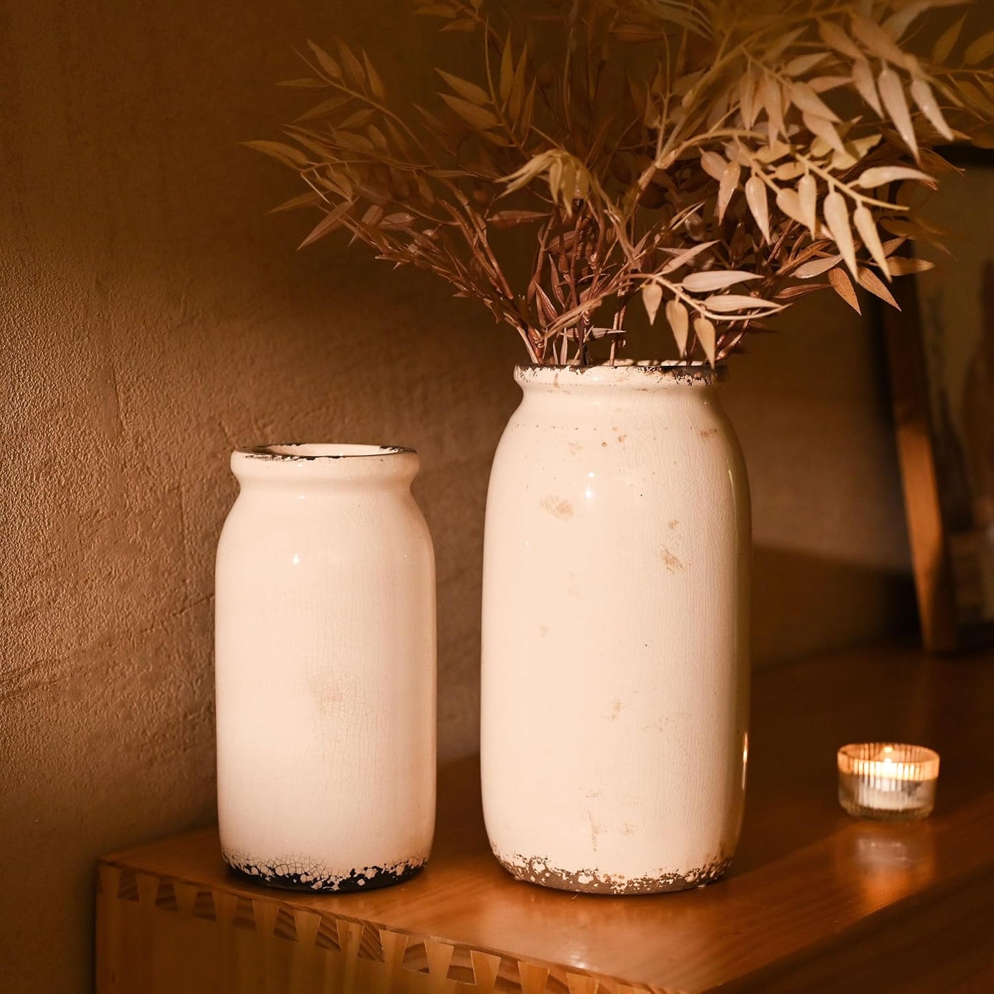 VICTOR & TERESA Rustic White Vase for Home Decor, Ceramic Vases for Flowers, Modern Farmhouse Decorative Vases for Pampas Grass,Table Accent, Mantel, Living Room,Bookshelf, Centerpieces, 8''