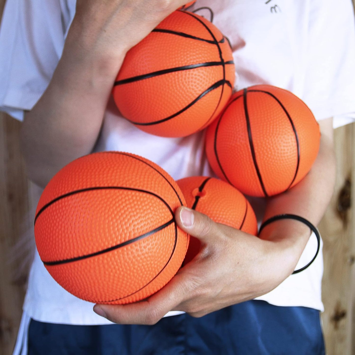 40Pcs Mini Basketball Set, 6" Inch Small Basketballs with Pump for Over The Door Hoop Games, PVC Indoor Outdoor Play, Pool Beach Basketball, Party Favors, Adults Kids