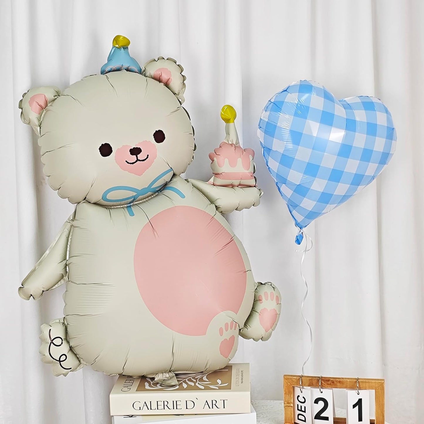 2PCS Matte bear Animal balloon With hat Big Brown bear balloon Holding birthday candle cake bear Foil Balloon for Kids Jungle Safari Zoo Farm Birthday Theme Party Baby Shower Decoration Cream white