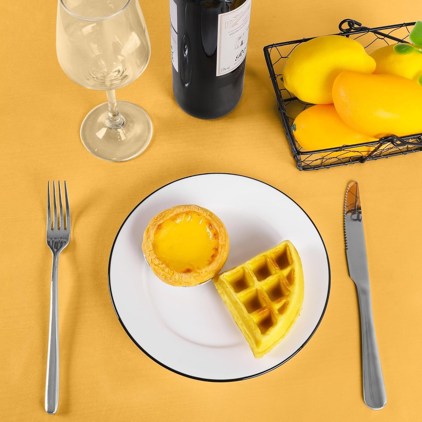 Ruisita 120 Inches Round Satin Tablecloths Gold Overlay Round Satin Table Cover Bright Silk Tablecloth Smooth Fabric Tablecloth for Wedding Banquet Table Decoration