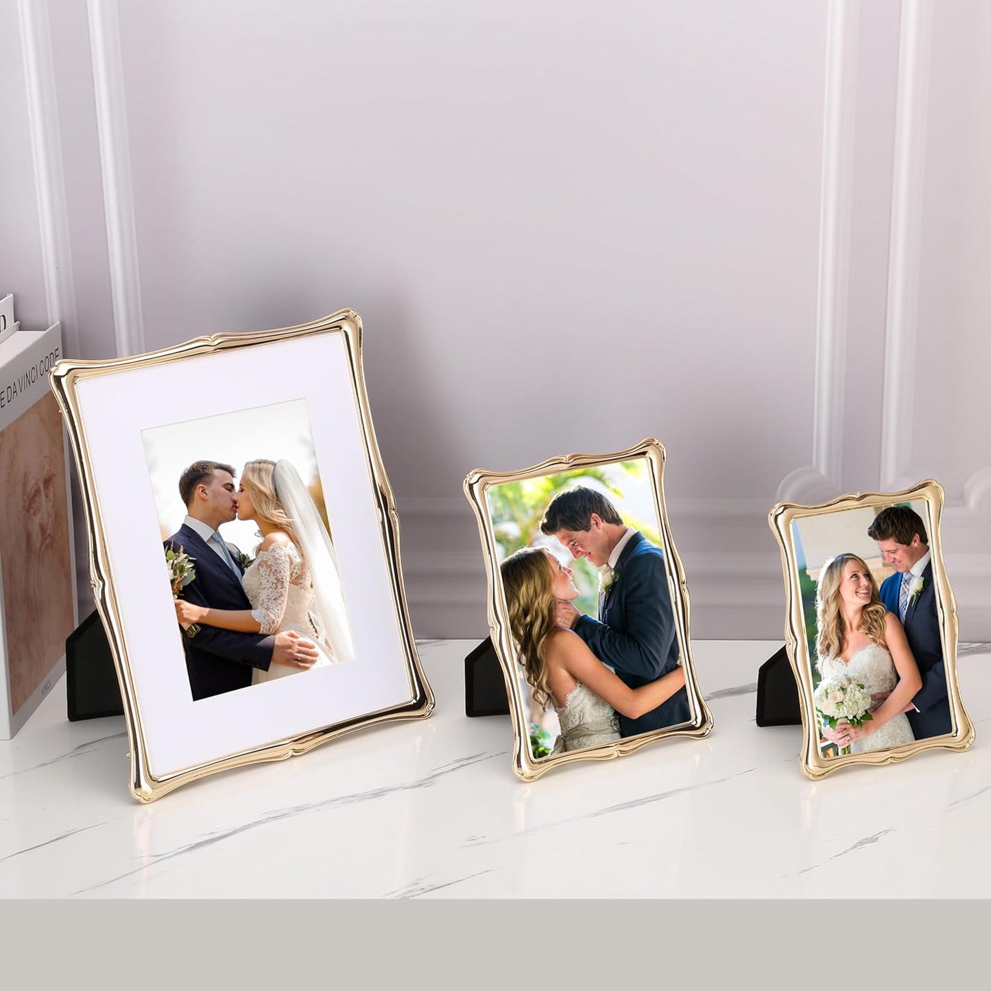 4 x 6'' Premium Alloy Gold Photo Frame - High-End Décor Picture Frames 6x4'' with Velvet Backing,Hi End Décor Metal Frames