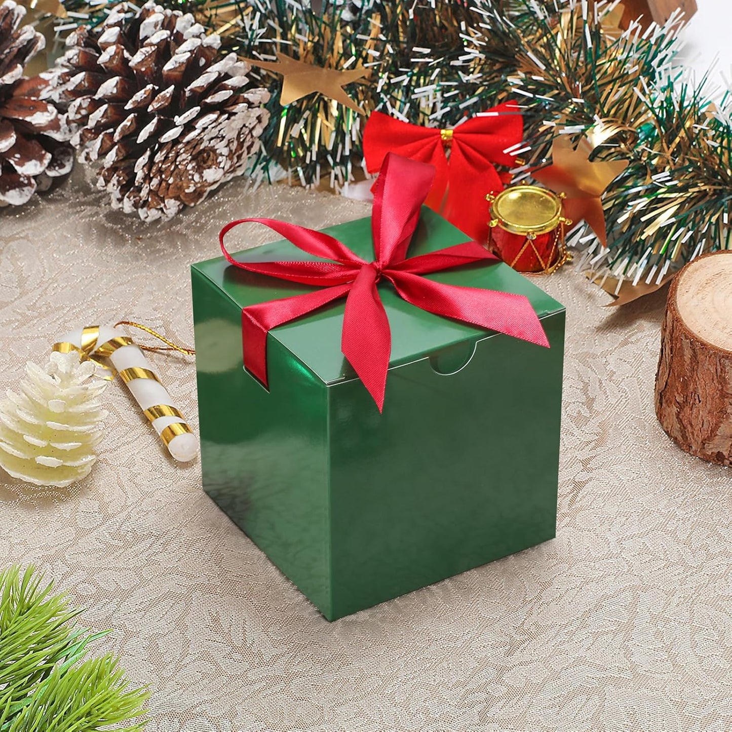 DOYIDE 20 Pack Small Gift Boxes, 6x6x6 Inch Green Elegant Paper Boxes with Ribbons, Christmas Gift Box Crafting, Wedding Party Favor, Cupcake, Candy, Bridesmaids Proposal Box