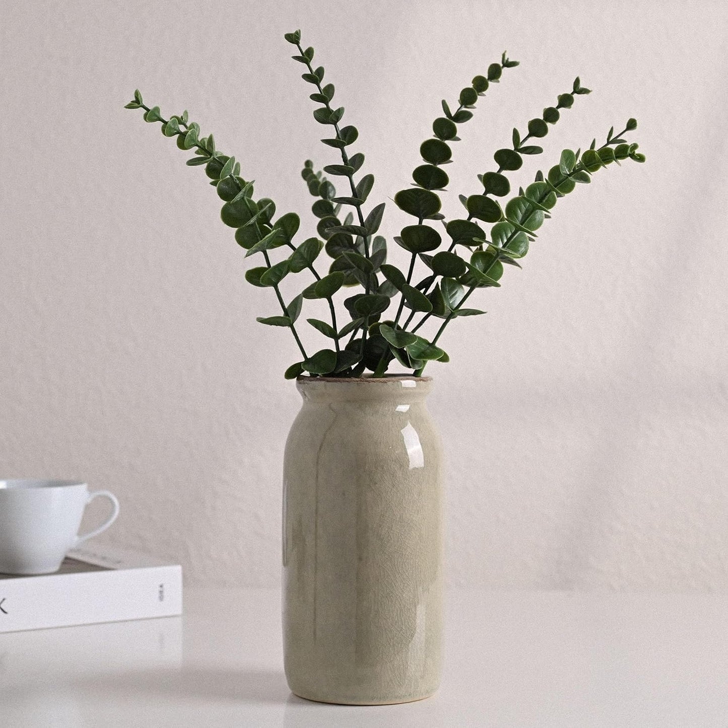VICTOR & TERESA Rustic Green Vase for Home Decor, Ceramic Vases for Flowers, Modern Farmhouse Decorative Vases for Pampas Grass,Table Accent, Mantel, Living Room,Bookshelf, Centerpieces, 8''